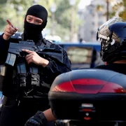 skynews armed police trial 5504052 jpg