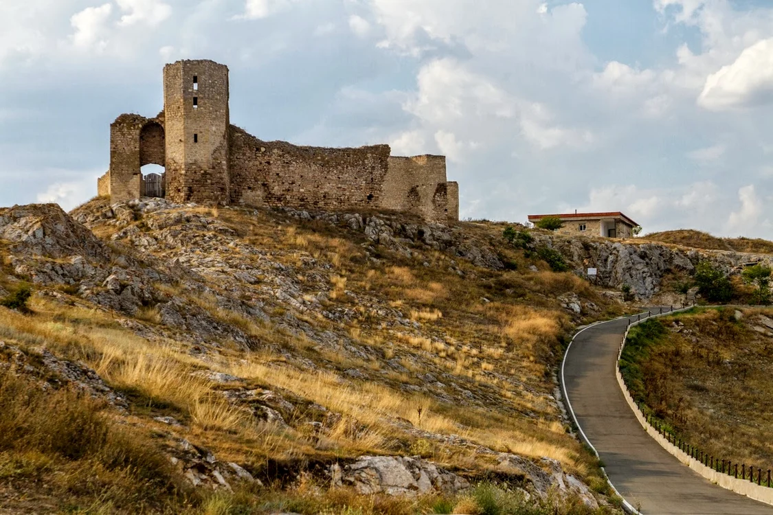 Cetatea Enisala Foto: Facebook