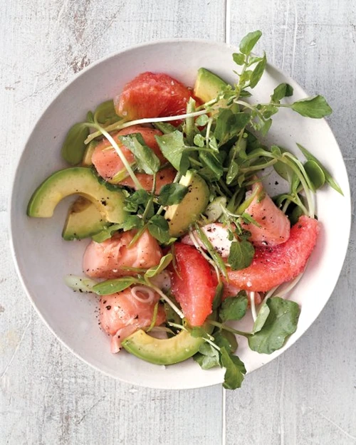 salata cu somon, avocado si grapefruit jpeg