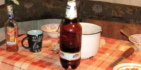 Cei trei angajaţi ai penitenciarului au fost prinşi în flagrant