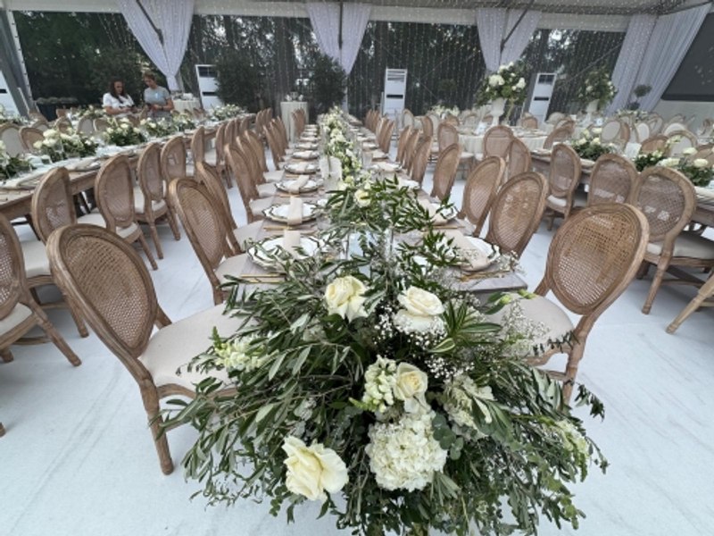 Ce au mâncat invitații la nunta Kirei Hagi cu grecul Thomas Ferfelis. Petrecerea a avut loc în restaurantul administrat de mire