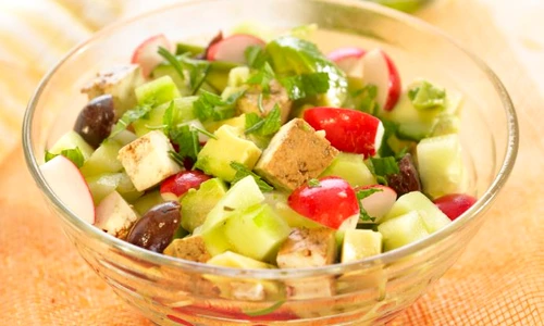 Salata de cruditati jpeg