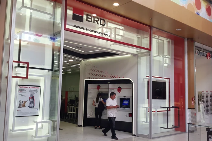 Aceasta este sucursala BRD de unde s-au pierdut banii 