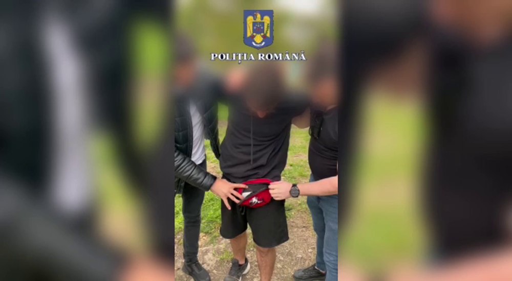 Bărbat arestat după ce ar fi tâlhărit o femeie de 66 de ani, în Focşani VIDEO