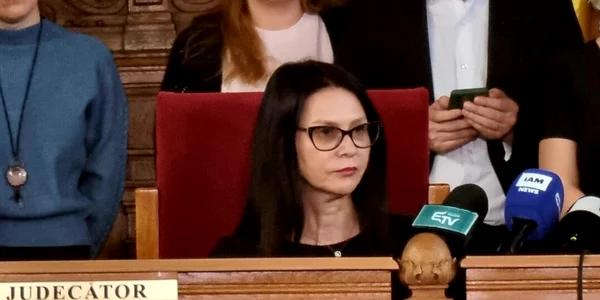 ionela tudor jpg