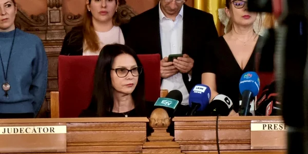 ionela tudor jpg