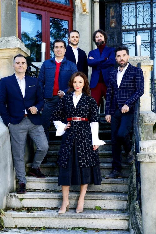 Rareş Năstase, Cristian Leonte, Paul Angelescu, Cosmin Savu, Paula Herlo şi Alex Dima FOTO Pro TV