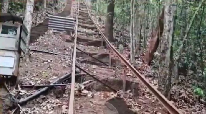 Șapte călugări, printre care și un român, morți într-un accident de funicular FOTO: Captură video
