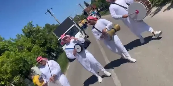 Campanie electorală la PNL Mănești. FOTO Facebook