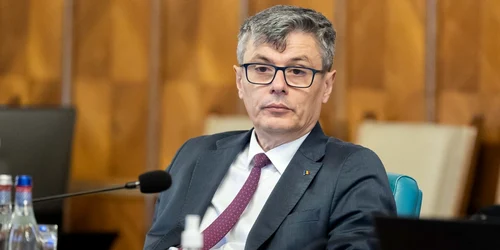 Virgil Popescu FOTO gov.ro