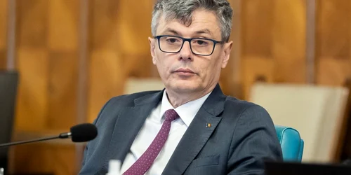 Virgil Popescu FOTO gov.ro