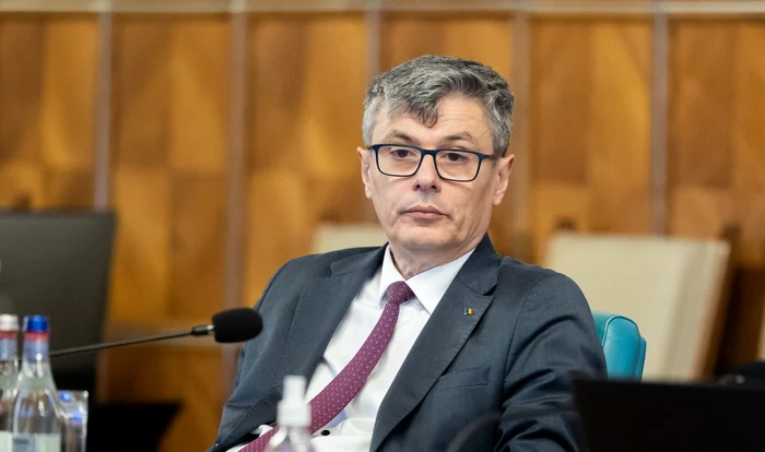 Virgil Popescu a avut o întâlnire cu reprezentanţii Masdar şi Taqa, Foto: Gov.ro
