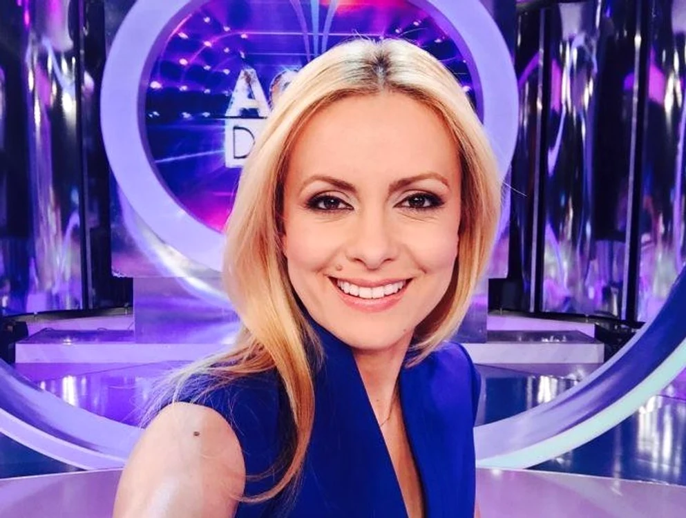 1 simona gherghe pastile de slabit jpg jpeg