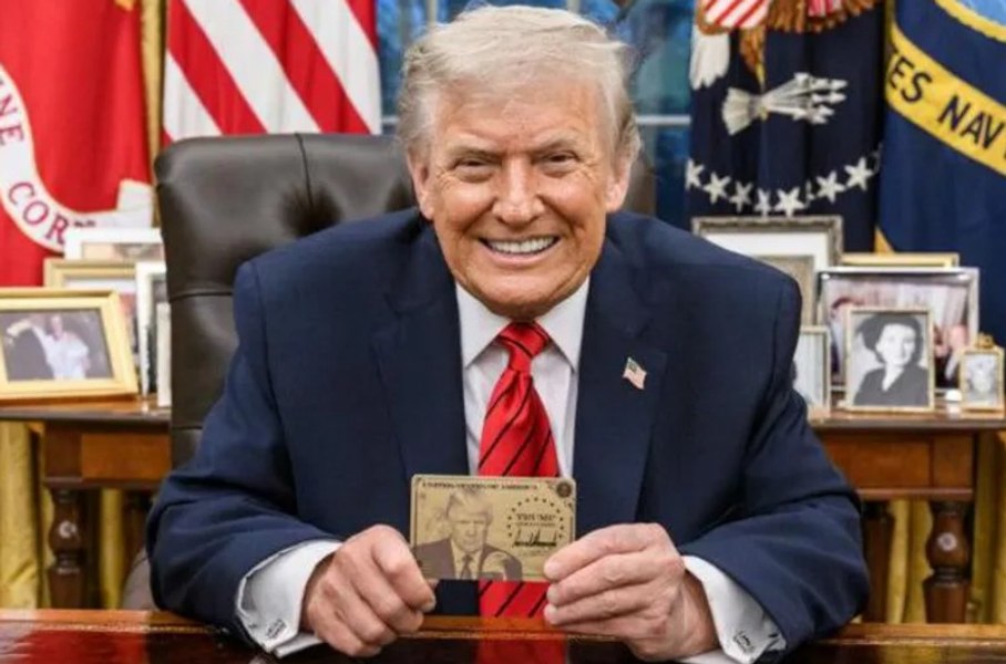 Trump lansează „Gold Card”: viză americană rapidă pentru străinii care pot plăti minimum 1 milion de dolari