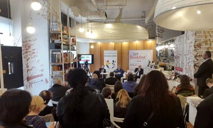 Scriitorii israelieni Zeruya Shalev, Fania Oz Salzsberger şi Meir Shalev, la Bookfest 2016 jpeg