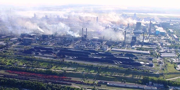 ArcelorMittal rămâne liderul poluării la Galaţi, cel puţin prin prisma amenzilor primite de la Mediu