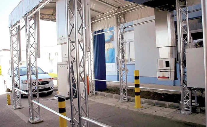 Maşinile vor intra în vamă ca într-o spălătorie auto