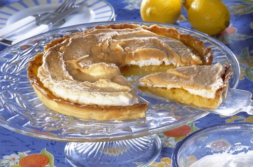 placinta cu lamaie si bezea jpeg