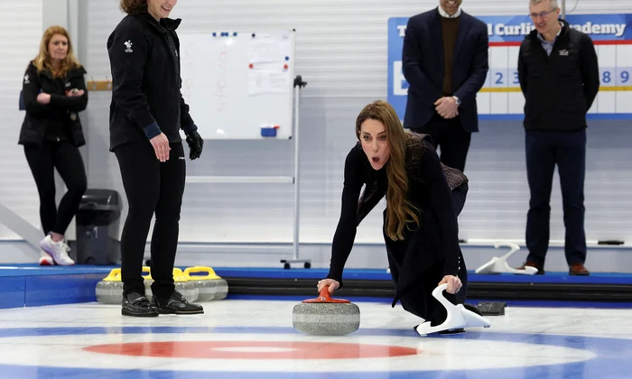 Prințul și Prințesa de Wales vizitează Academia Națională de Curling, profimedia 1067690322 jpg