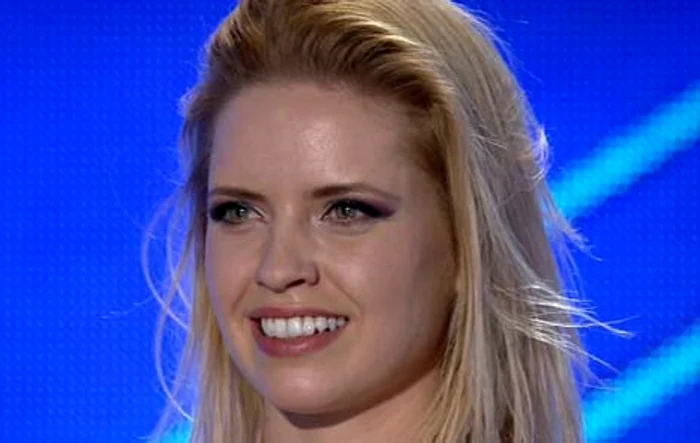 
    Alexandra a primit patru de ''DA''Foto: captură Pro Tv  