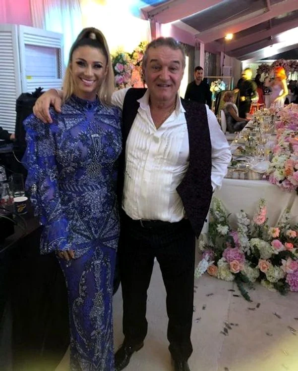 
    Anamaria Prodan și Becali  