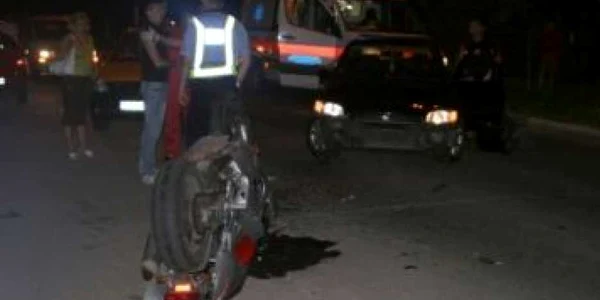 Reşiţa: A scăpat cu viaţă, după ce a fost lovit de o maşină ( GALERIE FOTO)