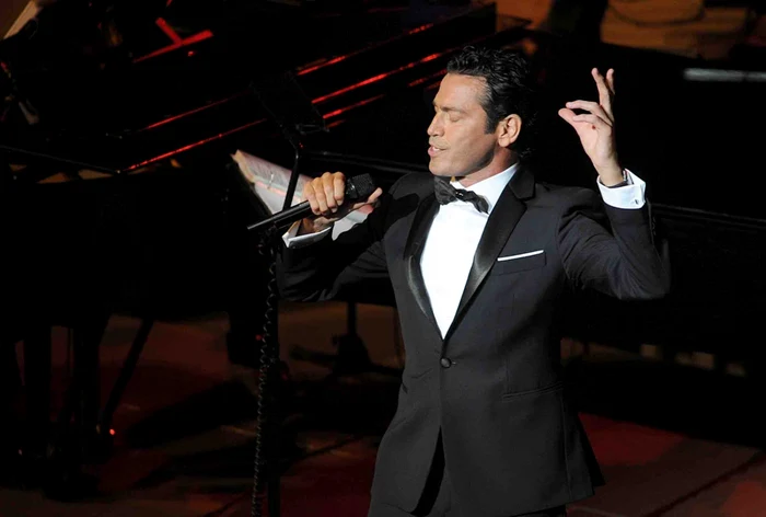 mario frangoulis 