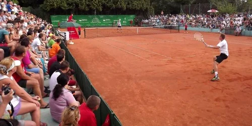 Arena Electrica a fost arhiplină la ultimul meci jucat de Hănescu