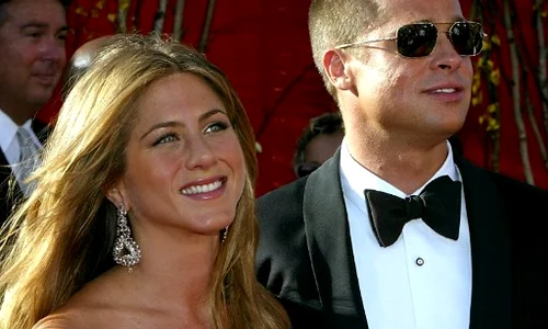 Jennifer Aniston şi Brad Pitt au divorţat în 2005 jpeg
