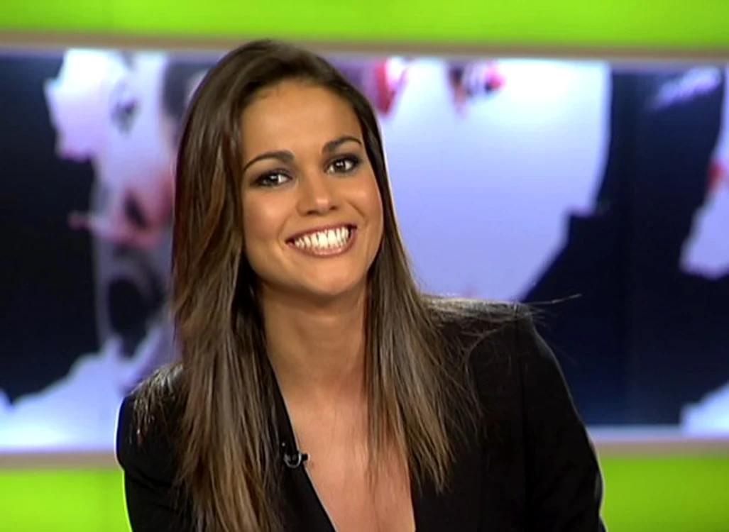Lara Alvarez, una din cele mai sexy iubite ale piloţilor de Formula 1