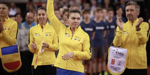 Fed Cup Franţa România partida dintre Kristina Mladenovici şi Simona Halep FOTO EPA/EFE / Christophe Petit Tesson