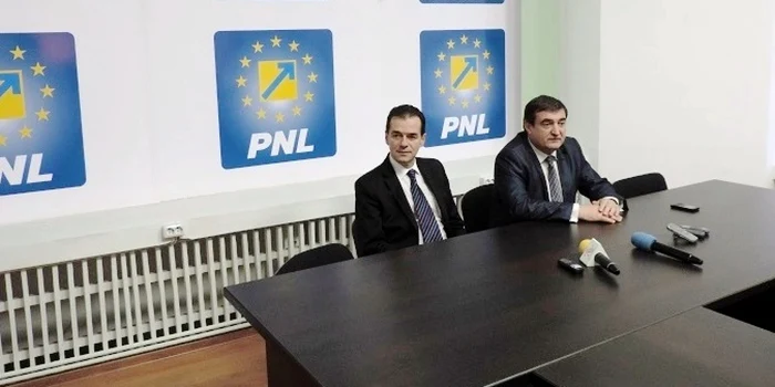 PNL îi cere lui Ţuţuianu să prezinte public toate procesele-verbale de recepţie a lucrărilor inaugurate şi contractele de achiziţii