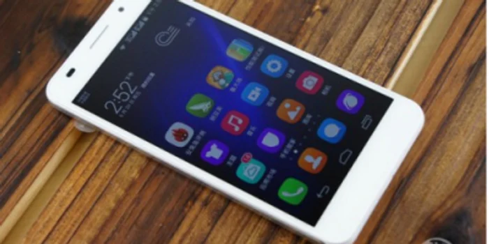 Huawei Honor 6 e un rival pentru Samsung, HTC şi LG FOTO Pconline.com.cn