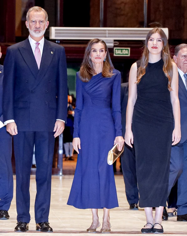 Regele Felipe și Regina Letizia sunt îngrijorați cu privire la evoluția fiicei mai mici.Getty Images