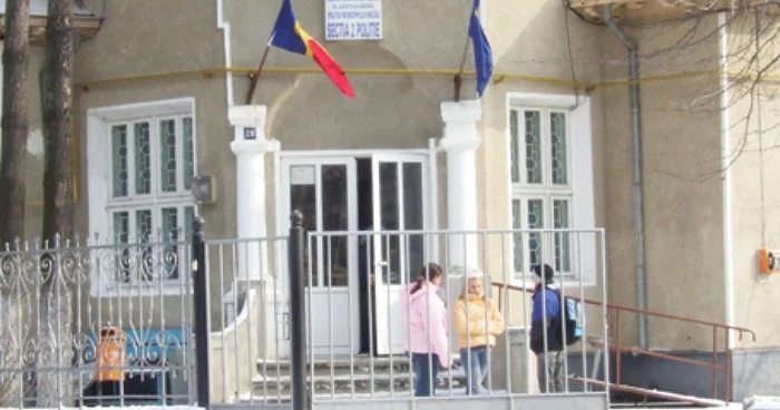 Sectia 2 de politie nu mai face fata solicitarilor