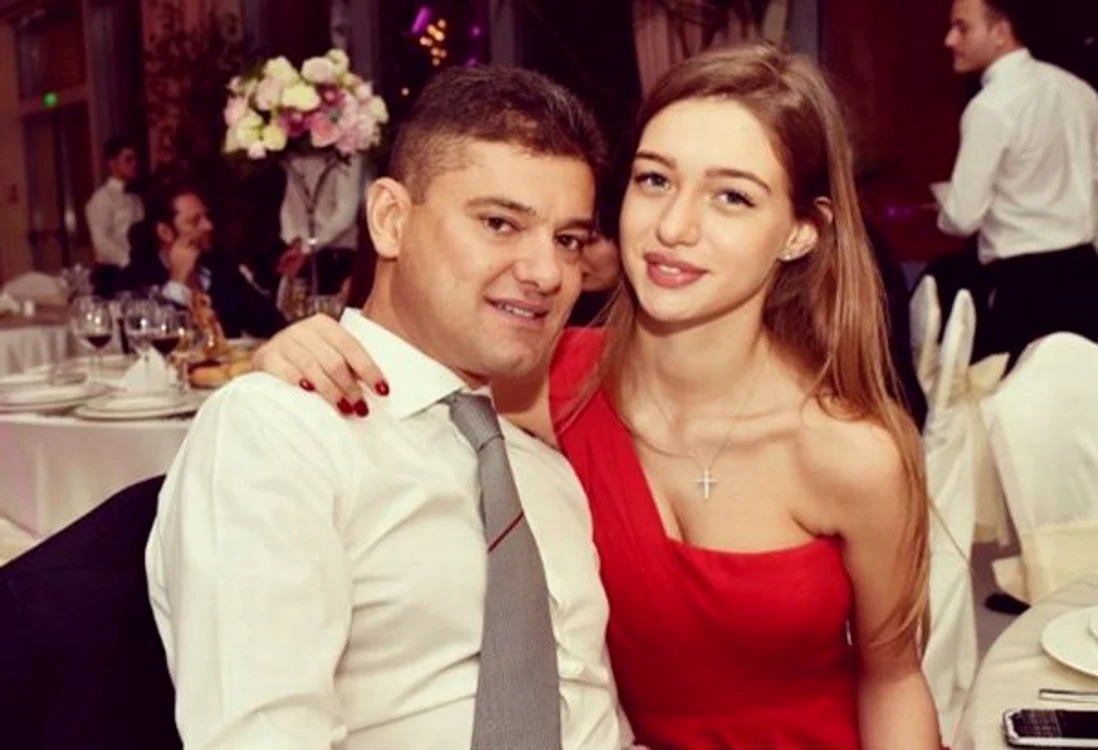 
    Cristi Boureanu şi Laura Dincă sunt foarte fericiţi împreunăfoto: arhiva personală  