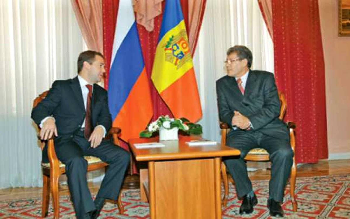 În cadrul unei discuţii oficiale cu preşedintele rus, Dmitri Medvedev
