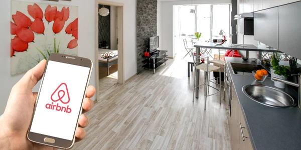 instagramfotografin airbnb 3399753 jpg