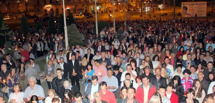 Arădenii au venit să ia Lumină Foto: actualitati-arad.ro