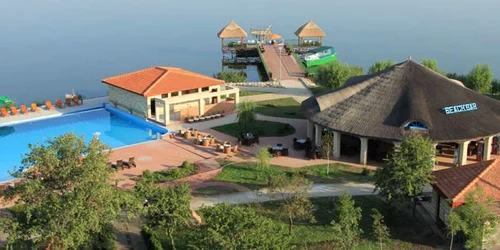 Complexul Puflene Resort