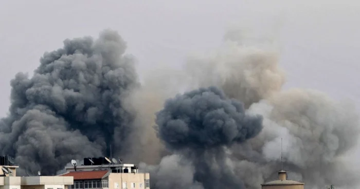 Raid aerian israelian în Fâşia Gaza FOTO Reuters