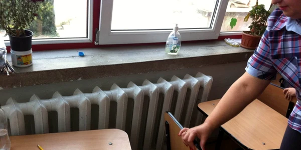 Calorifere la o unitate şcolară din Galaţi FOTO C Crângan