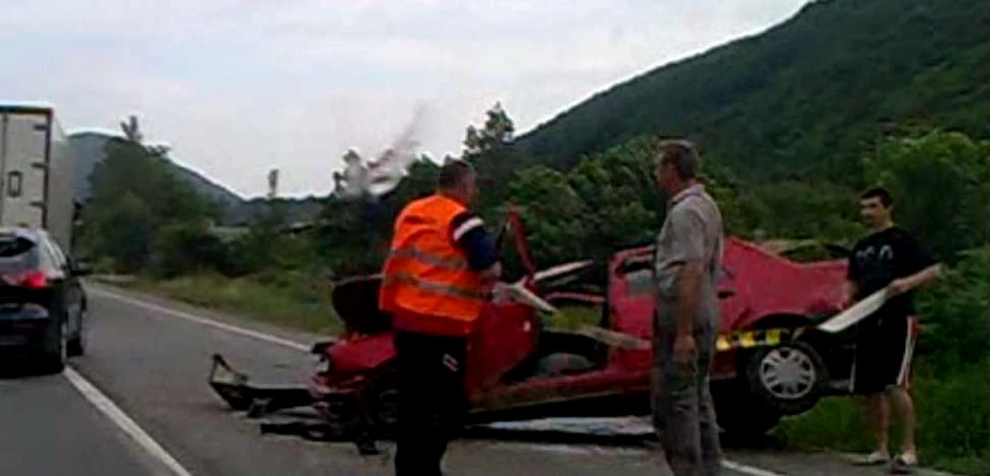 Victimele au fost transportate la spitalul din Turnu Severin