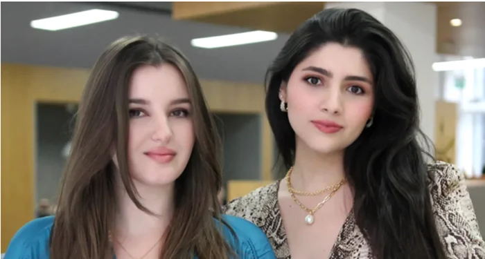 Andreea Petrescu și Valentina Gonzales. Foto: Seraphinne Vallora 