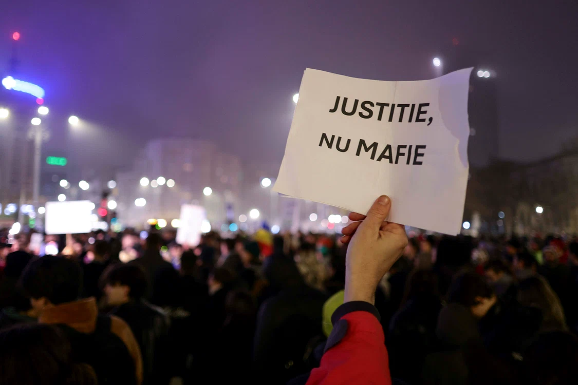 Protest în Piața Victoriei. Foto: Inquam Photos/Octav Ganea