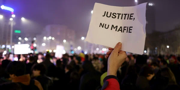 PROTEST JUSTIE PIATA VICTORIEI 14 INQUAM Photos Octav Ganea jpg