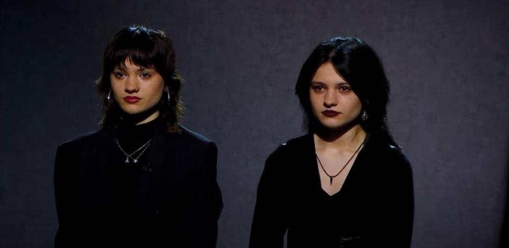 Gemenele care s-au regăsit datorită unui videoclip publicat pe TikTok: au fost vândute și separate la naștere VIDEO