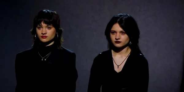 Amy Khvitia și Ano Sartania, gemenele care s au regăsit datorită unui videoclip publicat pe TikTok  Foto Captură video YouTube jpg