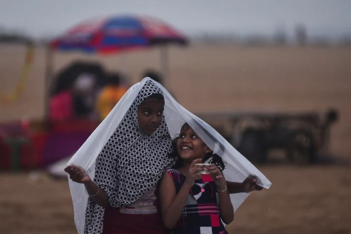 Fetiţe din India FOTO EPA-EFE