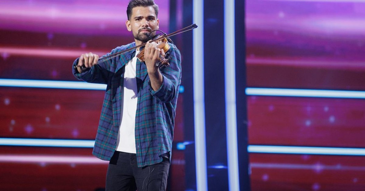 Denis Flueraș uimește la „Românii au talent”